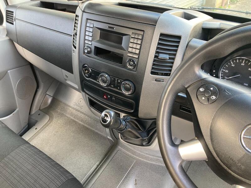 MERCEDES-BENZ SPRINTER